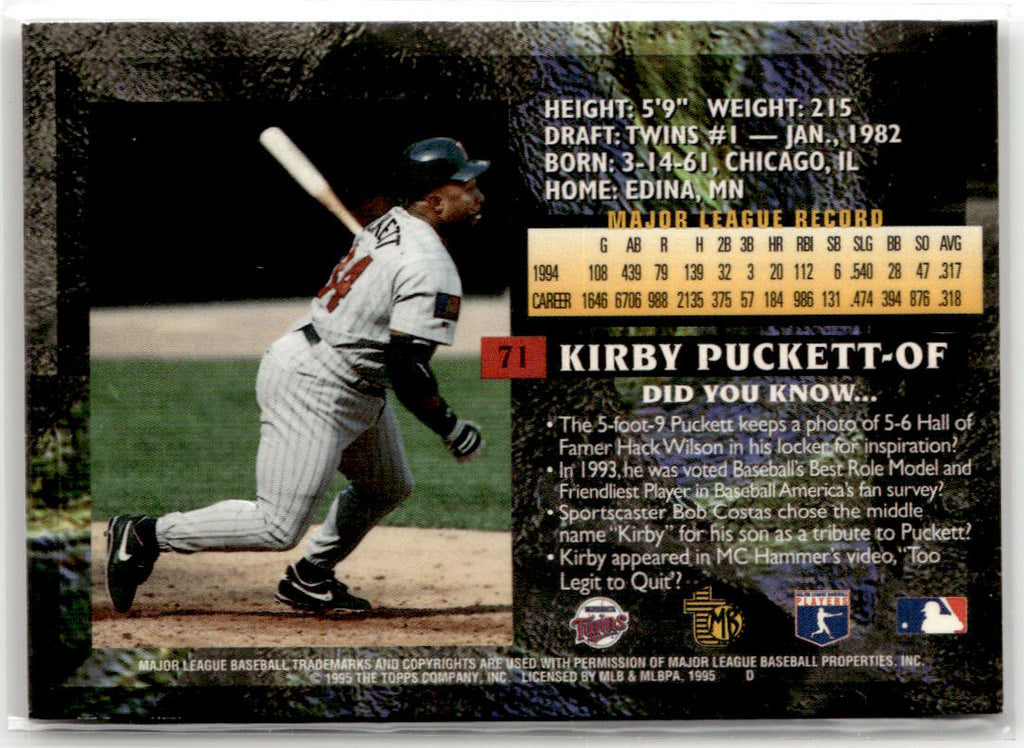 1995 Topps Embossed Kirby Puckett #71