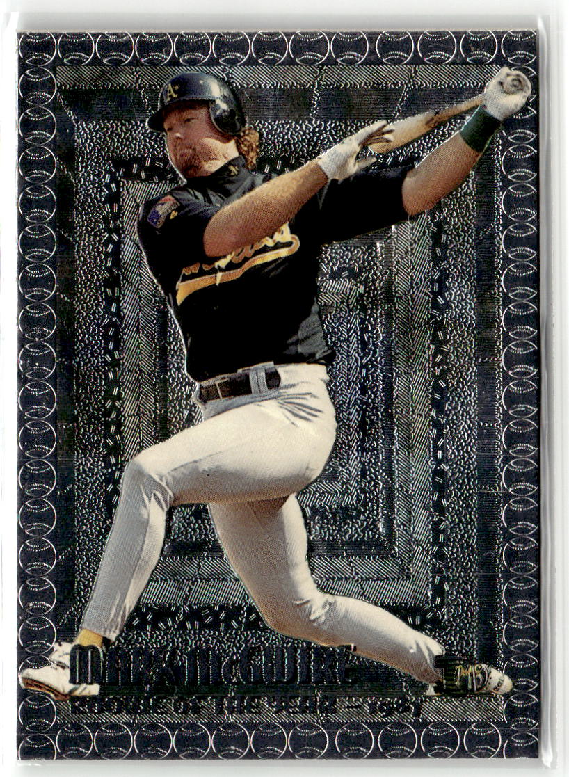 1995 Topps Embossed Mark McGwire #107 (RC) front