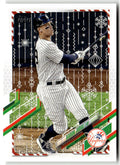 2021 Topps Holiday Mega Box Aaron Judge #HW99 front