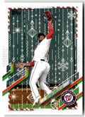 2021 Topps Holiday Mega Box Victor Robles #HW32 front