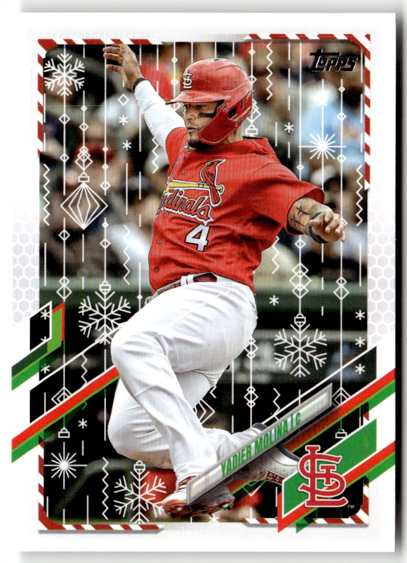 2021 Topps Holiday Mega Box Yadier Molina #HW31 front