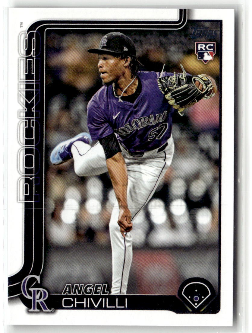 2025 Topps Series 2 Angel Chivilli #370 (RC) front